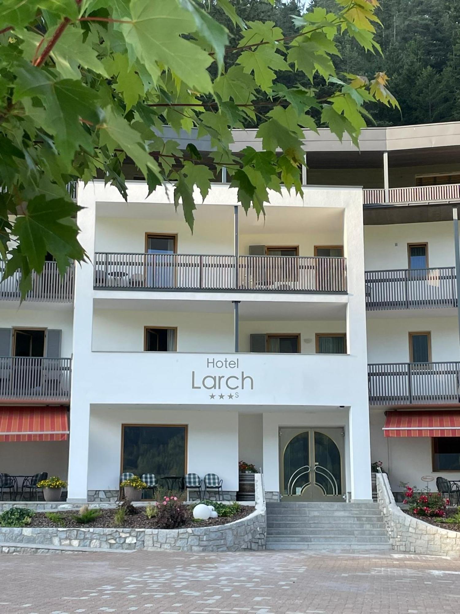 Hotel Larch Campo di Trens Exterior foto